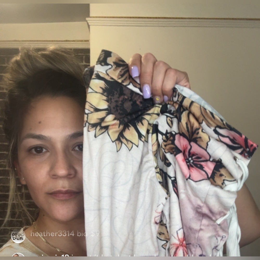 LIKE TO BE NOTIFIED WHEN I GO LIVE !! - Picture 2 of 13